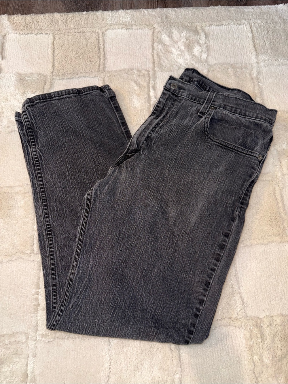 Men's Levi’s Black Washed Jeans - Classic Straight Fit Size W38 L32
